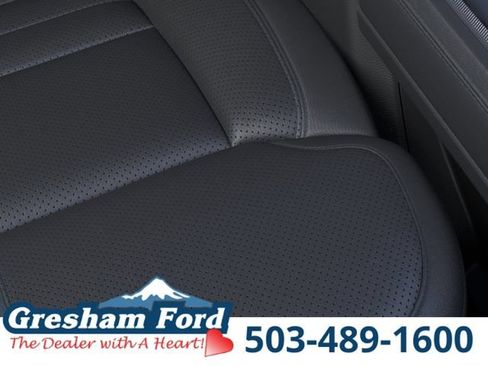 New 2026 Ford F450 Platinum w/ FX4 Off-Road Package AWD/4WD image 18