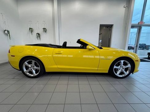 Used 2015 Chevrolet Camaro SS w/ RS Package RWD image 34