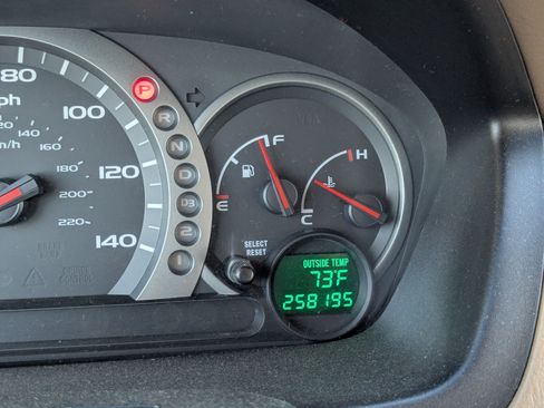 Used 2005 Honda Pilot EX-L image 23