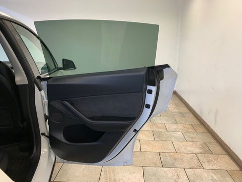 Used 2023 Tesla Model Y Performance AWD/4WD image 58