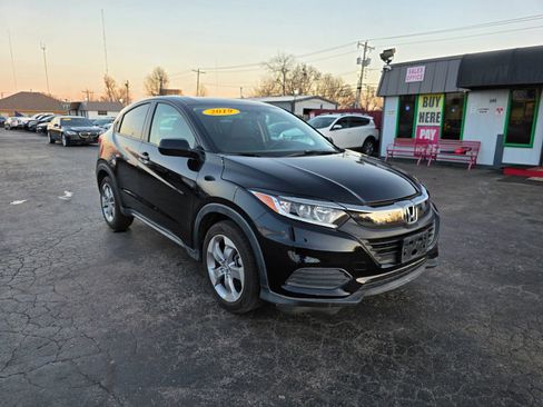 Used 2019 Honda HR-V LX image 7