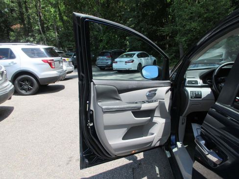 Used 2015 Honda Odyssey EX-L image 12