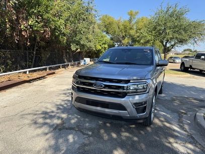 Used 2024 Ford Expedition Limited