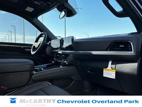 New 2026 Chevrolet Suburban Premier w/ Sun And Tow Package image 28