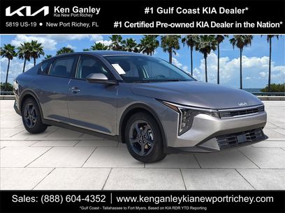 New 2025 Kia K4 LXS