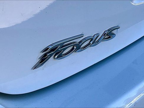 Used 2018 Ford Focus S image 21