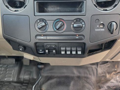 Used 2008 Ford F250 XLT AWD/4WD image 12