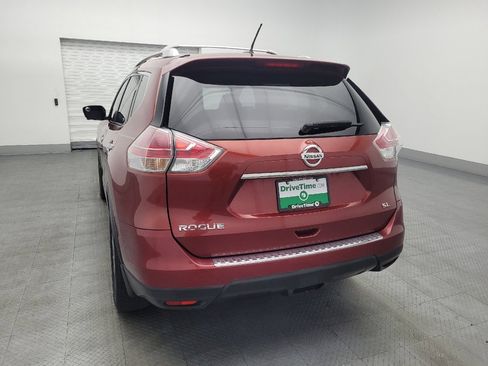Used 2016 Nissan Rogue SL image 6