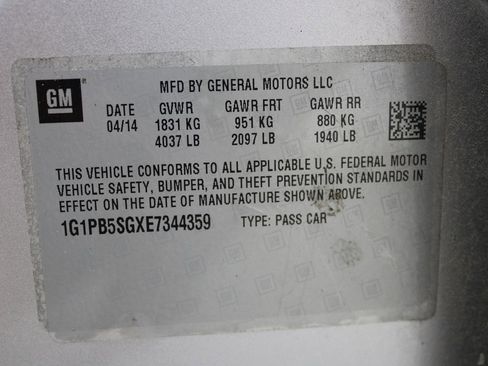 Used 2014 Chevrolet Cruze LS image 17