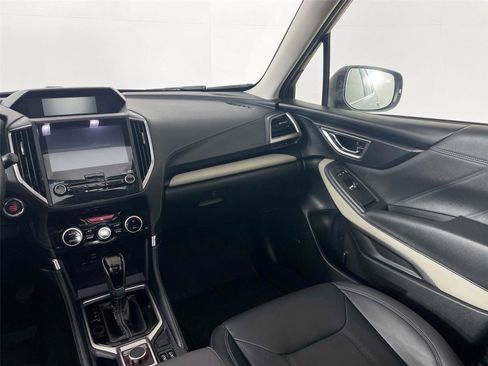 Used 2024 Subaru Forester Limited image 25