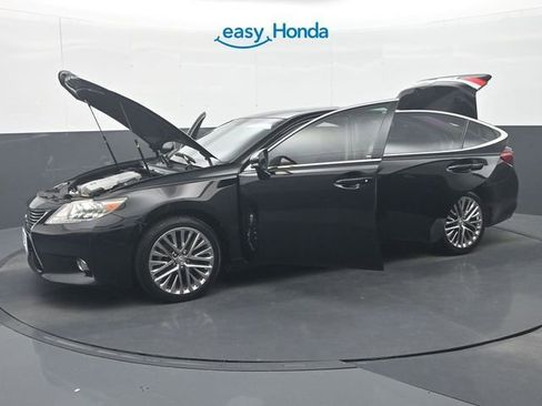 Used 2013 Lexus ES 350 w/ Luxury Pkg FWD image 38