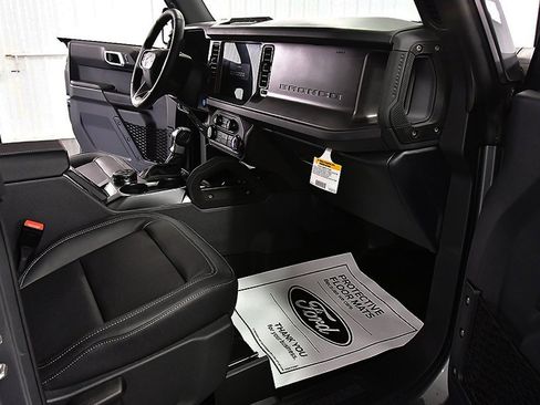 New 2025 Ford Bronco Big Bend w/ Black Diamond Package image 28