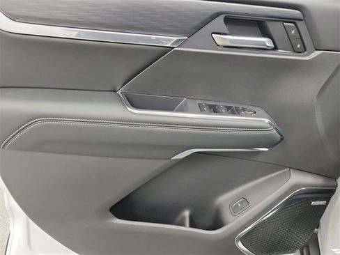 New 2025 GMC Acadia Elevation w/ Super Cruise Package image 19