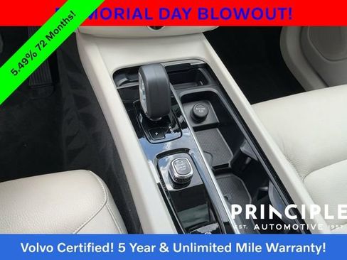 Certified 2023 Volvo XC60 B5 Plus w/ Climate Package FWD image 20