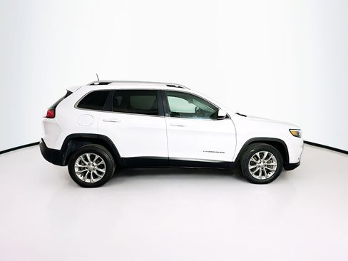 Used 2019 Jeep Cherokee Latitude w/ Popular Appearance Group image 10