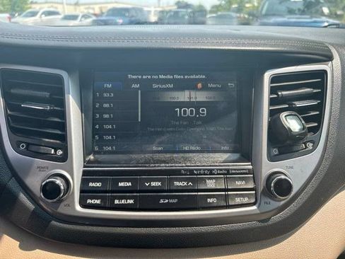 Used 2017 Hyundai Tucson Limited w/ Limited Ultimate Package 03 AWD/4WD image 21
