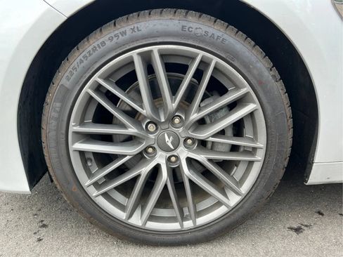 Used 2019 Genesis G70 2.0T Advanced w/ Elite Package RWD image 31