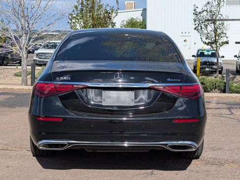 Used 2022 Mercedes-Benz S 580 4MATIC Sedan image 6