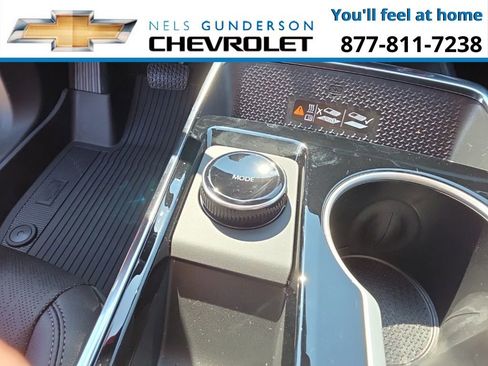 New 2026 Chevrolet Equinox LT w/ Convenience Package II image 26