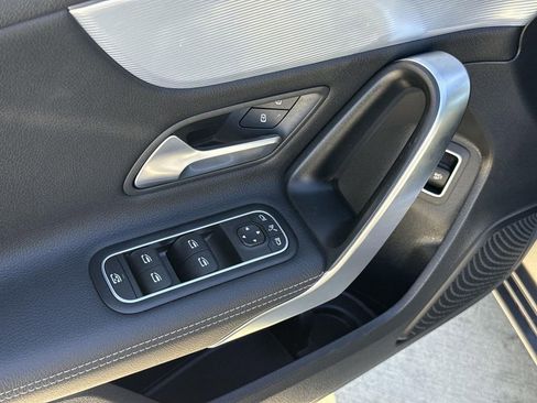 Used 2022 Mercedes-Benz A 220 image 22