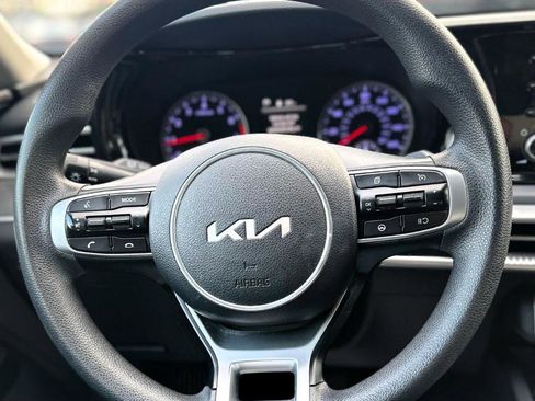 Used 2022 Kia K5 LXS image 13