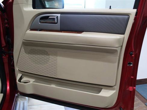 Used 2008 Ford Expedition Eddie Bauer image 36