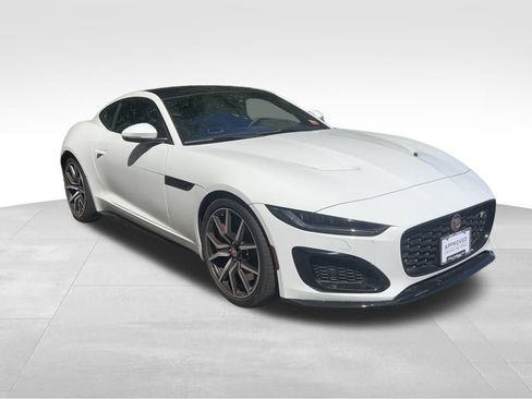 Used 2023 Jaguar F-TYPE R image 3