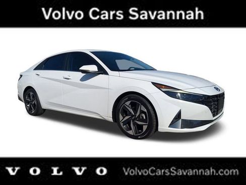 Used 2021 Hyundai Elantra Limited image 1