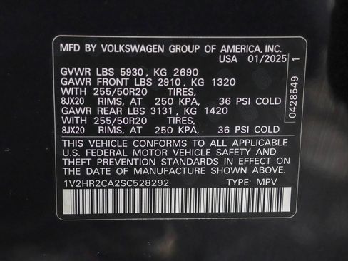 Used 2025 Volkswagen Atlas SE w/ Black Wheel Package image 50