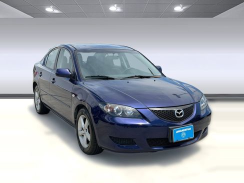 Used 2004 MAZDA MAZDA3 I w/ Pwr & 16" Alloy Wheel Pkg FWD image 5