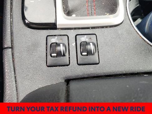 Used 2019 Toyota Highlander SE image 25