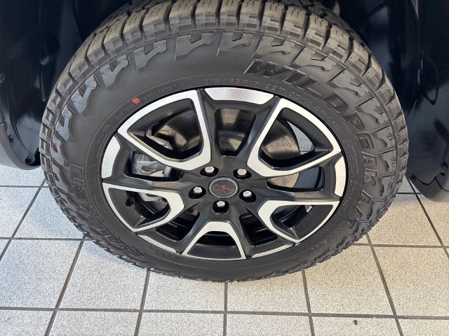 Used 2026 Jeep Compass Trailhawk AWD/4WD image 5