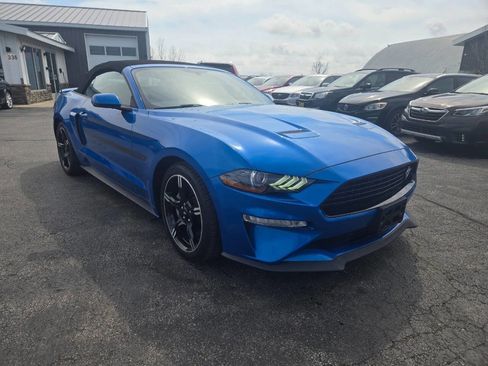 Used 2020 Ford Mustang GT Premium w/ Equipment Group 401A RWD image 9