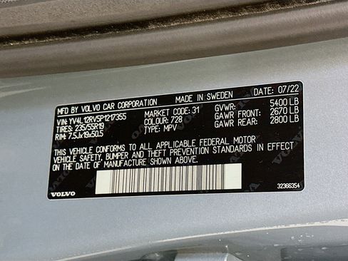 Used 2023 Volvo XC60 B5 Core w/ Climate Package image 12