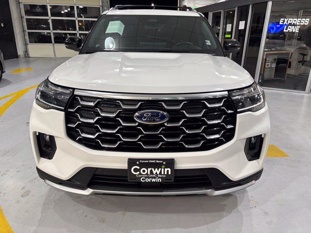 Used 2025 Ford Explorer Platinum w/ Ultimate Package AWD/4WD image 10
