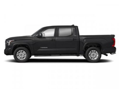 New 2026 Toyota Tundra SR5 w/ SR5 Convenience Package