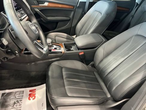 Used 2023 Audi Q5 2.0T Premium Plus w/ Premium Plus Package AWD/4WD image 8