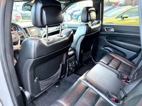 Used 2014 Jeep Grand Cherokee Limited image 14