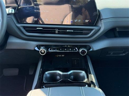 New 2026 Chevrolet Silverado EV LT image 9