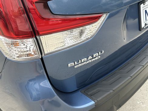 Used 2022 Subaru Forester Premium AWD/4WD image 44