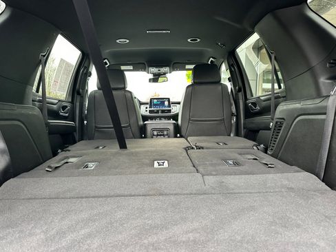 Used 2024 Chevrolet Tahoe LT image 16