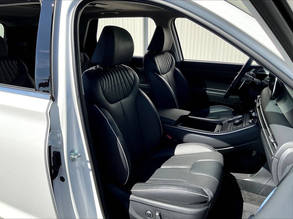 Used 2023 Hyundai Palisade Limited AWD/4WD image 30