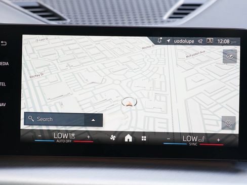 New 2027 BMW X2 xDrive28i AWD/4WD image 26