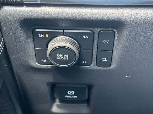 New 2025 Ford Expedition Max Platinum w/ Stealth Performance Package image 14