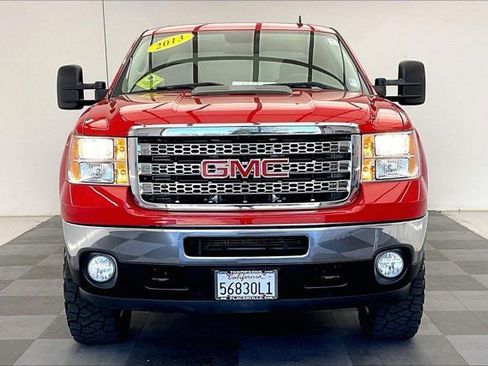 Used 2013 GMC Sierra 2500 SLE w/ HD SLE Premium Package AWD/4WD image 2