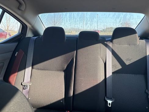 Used 2025 Nissan Versa SR w/ Trunk Package image 29