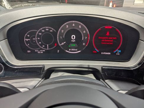 New 2026 Porsche Cayenne E-Hybrid Coupe AWD/4WD image 16