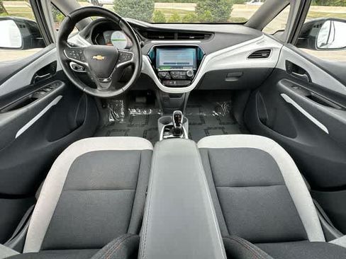 Used 2021 Chevrolet Bolt LT FWD image 19