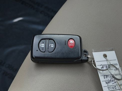 Used 2012 Toyota Prius Four image 30