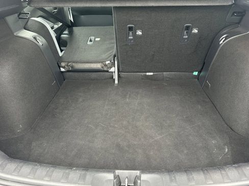 Used 2023 Nissan Kicks SR w/ SR Premium Package FWD image 18